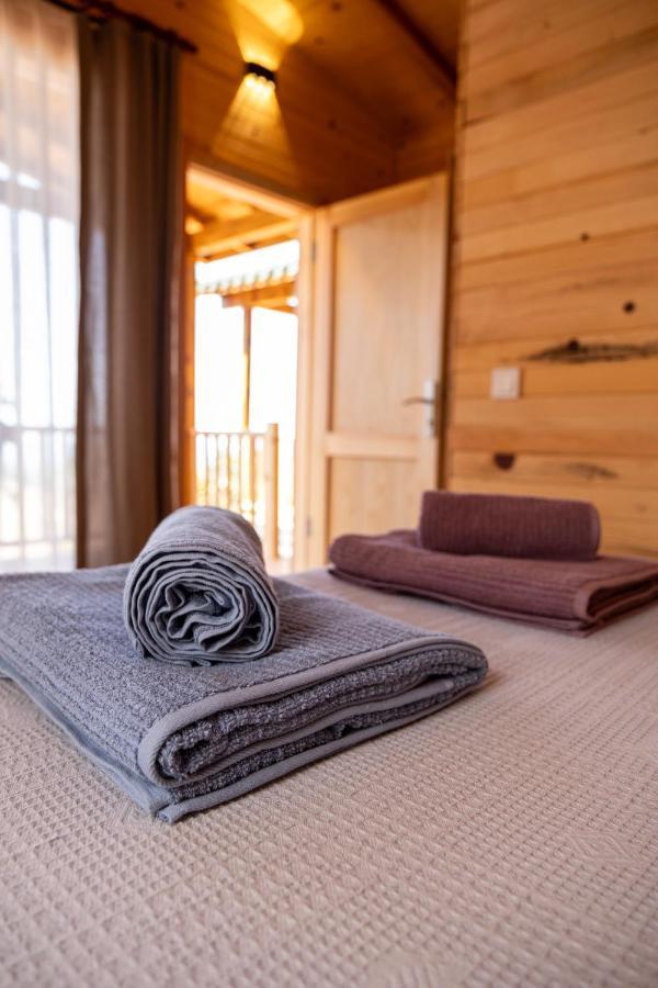 Goat Bungalow And Camping Hotel Фаралия Екстериор снимка