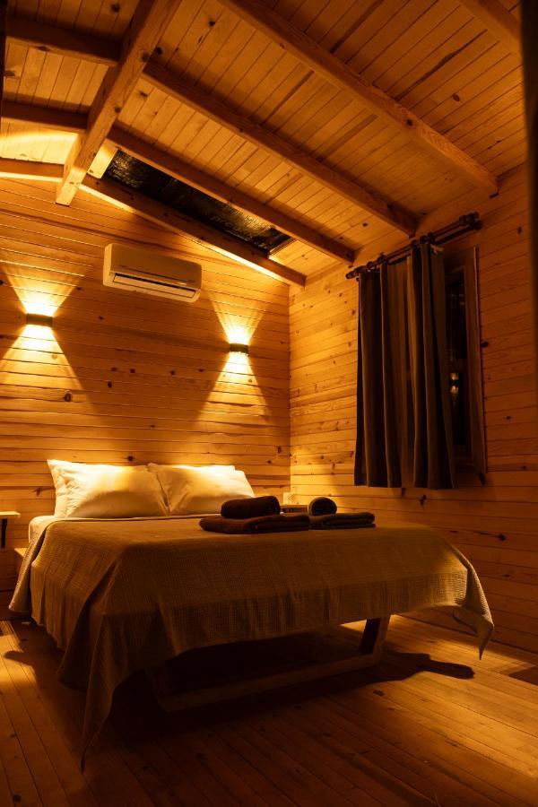 Goat Bungalow And Camping Hotel Фаралия Екстериор снимка