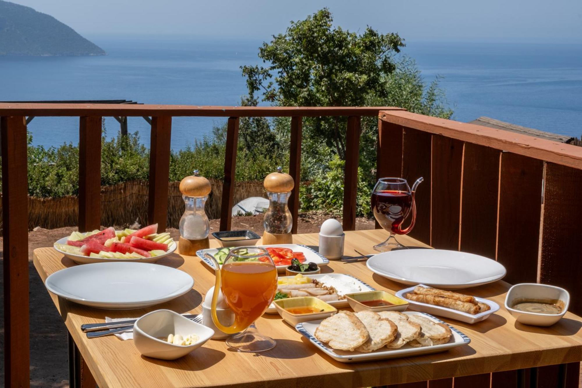 Goat Bungalow And Camping Hotel Фаралия Екстериор снимка
